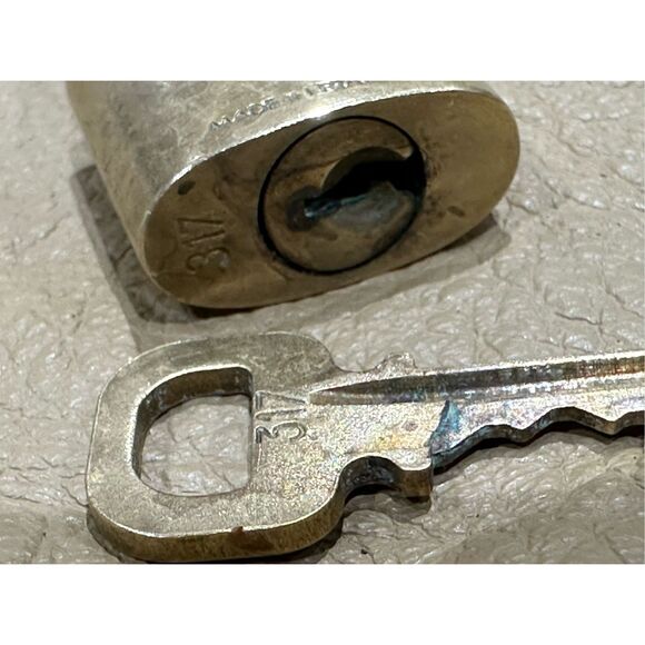 Louis Vuitton Vintage Brass PadLock & Key Lock & Key Authentic #317 - Picture 3 of 3